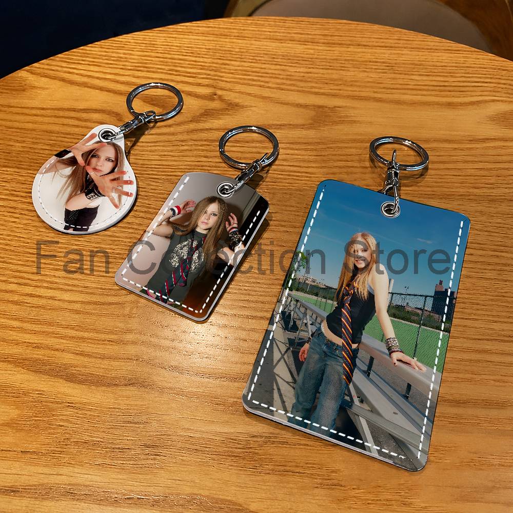 Singer A-Avril Holder Keychain - Leather Work Leather ulasan dan harga